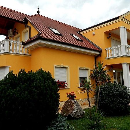 Georgina Apartman Harkány Exteriér fotografie